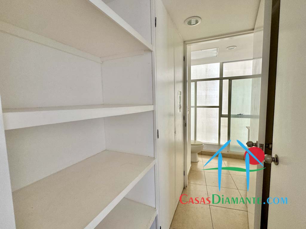Acqualina Skylife Norte 1102 - Baño completo 1